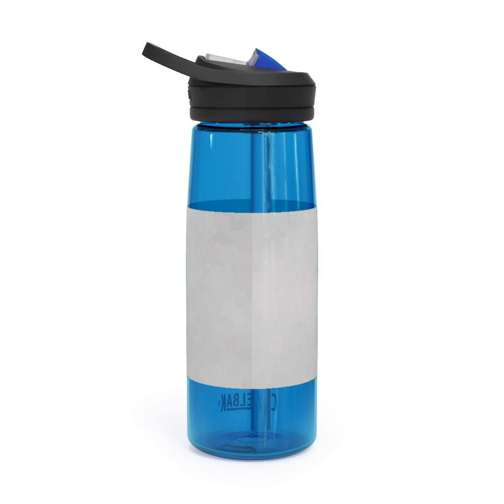 Illusion CamelBak Eddy® Water Bottle in 20oz and 25oz sizes, showcasing its durable Tritan™ material and spill-proof design.